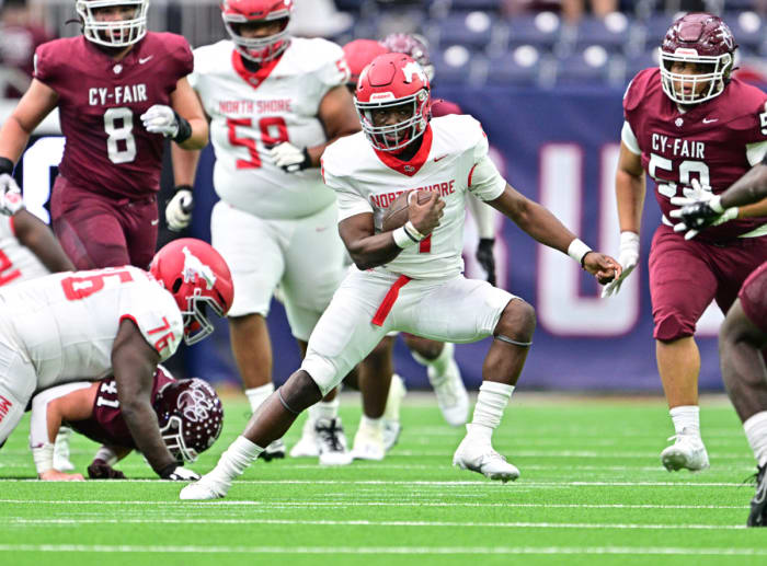 north shore cy fair tom dendy texas uil regional semifinals high school football playoffs houston NRG TIM_8720
